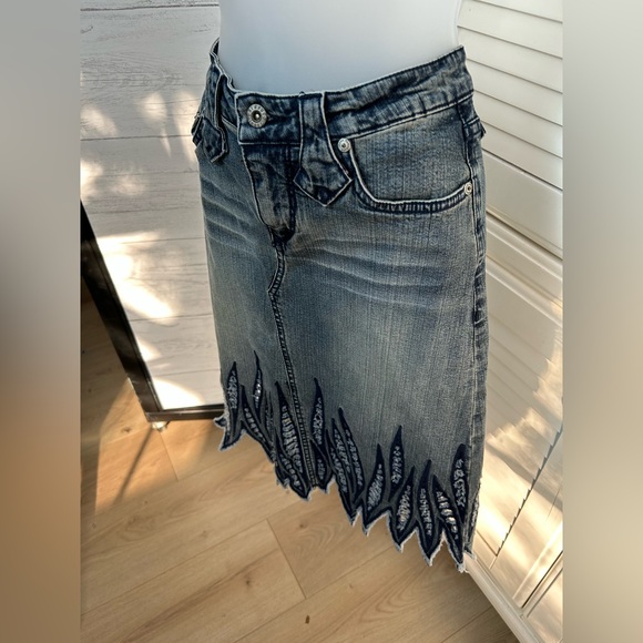 Parasuco Distressed Denim Pencil Skirt - Picture 2 of 7